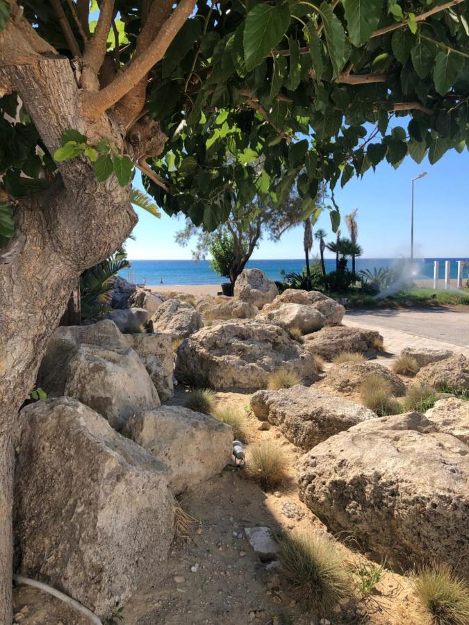 Sotiris Rooms Faliraki Buitenkant foto