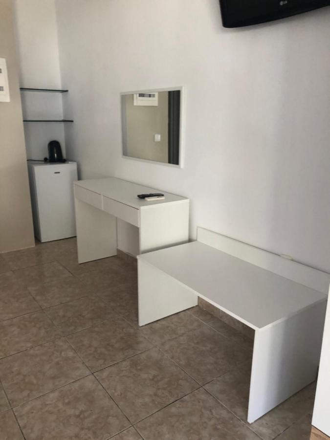Sotiris Rooms Faliraki Buitenkant foto